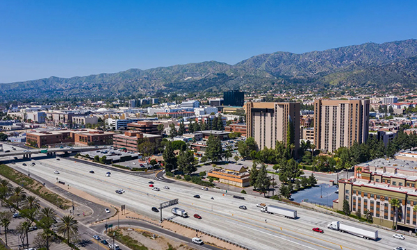 Flights to Hollywood Burbank, CA